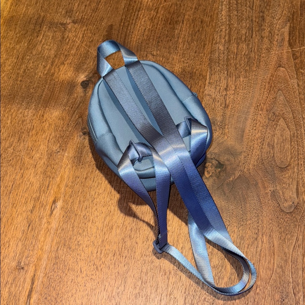ALL IN MOTION Neoprene Mini Backpack - Picture 5 of 10